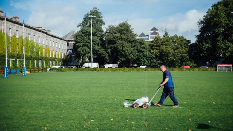 How to operate the lawn mower?