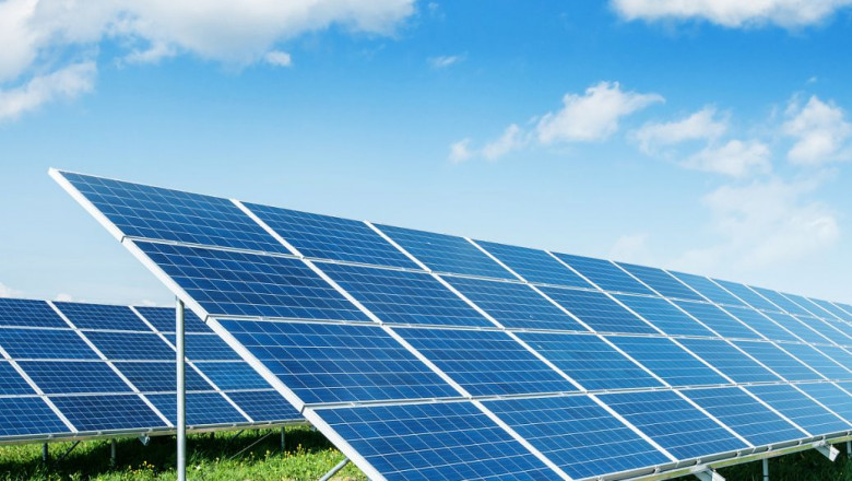 What are Solar panels install precautions
