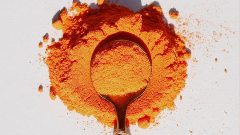What is the process of making carrot powder?