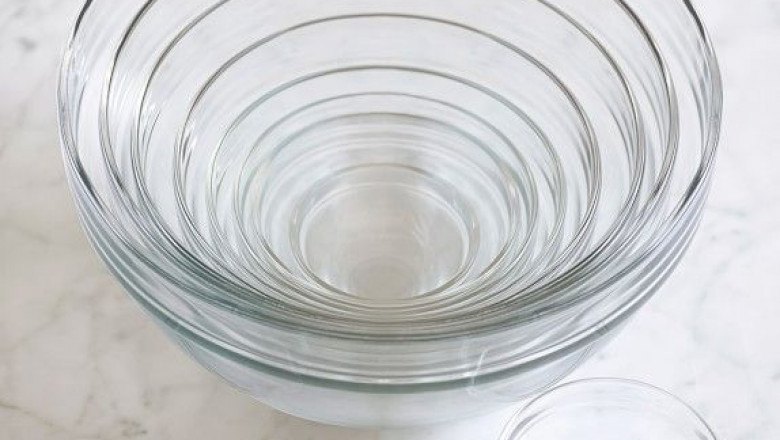 Can regular glass or glass bowls withstand high temperatures?