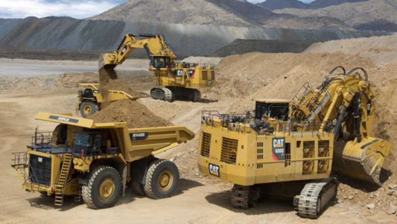 Hydraulic Cylinder for Mining Equipment | Vivek Engineering