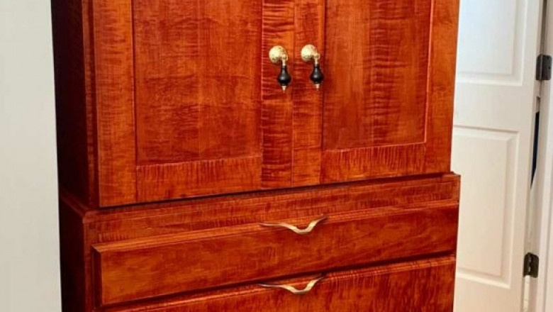 Why should you visit Dahlias for custom furniture design in Denver?