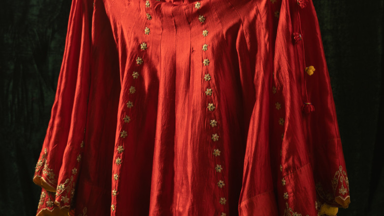 Designer Skirts Online