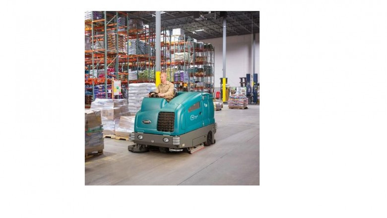 tools for washing the floors
