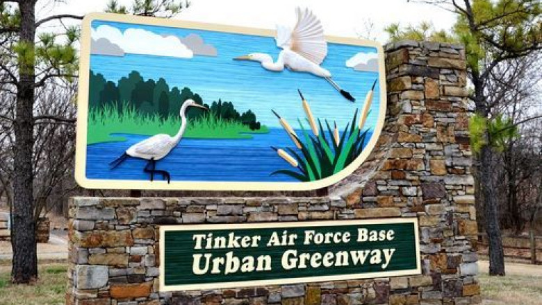 How to get the most out of your wholesale routed signs