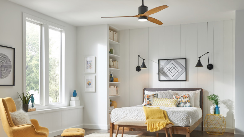 3 Reasons to Install a Ceiling Fan in the Bedroom