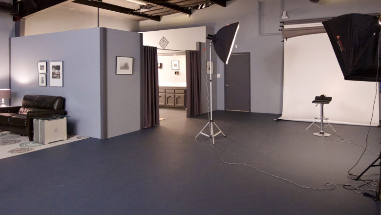 How to Find a Budget-Friendly Photography Studio for Rent