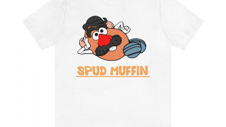 Love Hot Topic's Toy Story shirts