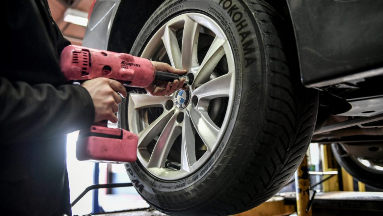 Test The Tyres Before Buying Them. Know Here In Detail