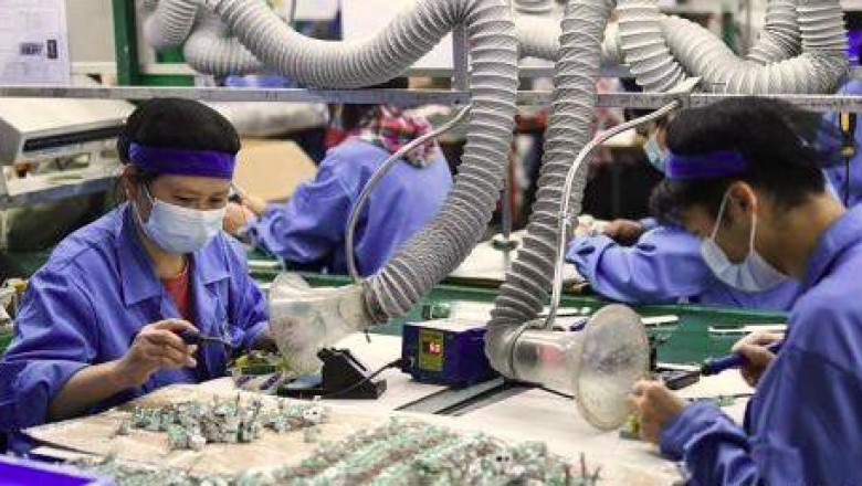 Turnkey Electronics contract manufacturing services, PCB assembly Services - Topscom