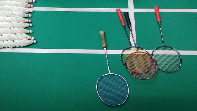 How To Choose The Best Badminton Gear And Accessories