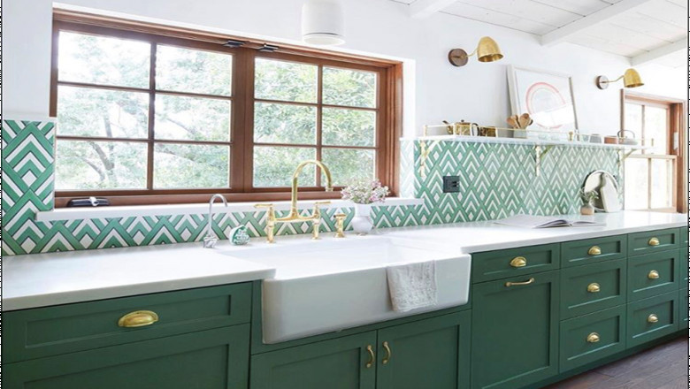 10 Mistakes to Avoid When Remodeling WithGreen Kitchen Cabinets