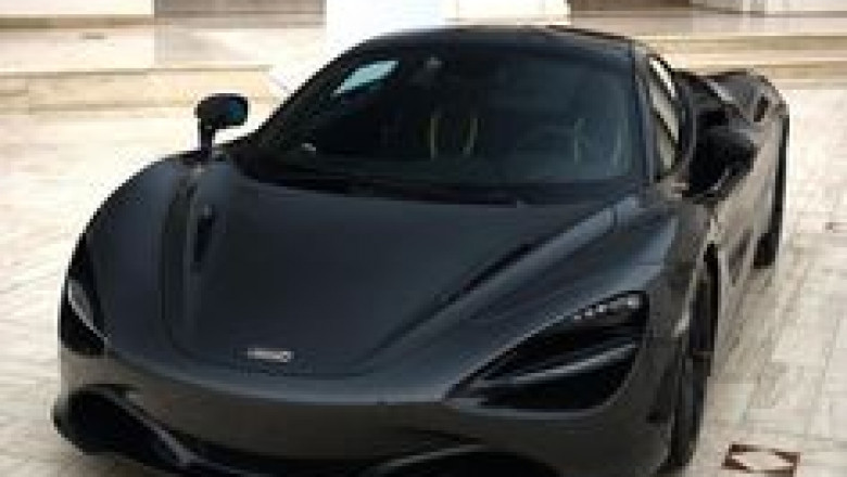 Will replacing metal materials with carbon fiber composites reduce car safety?