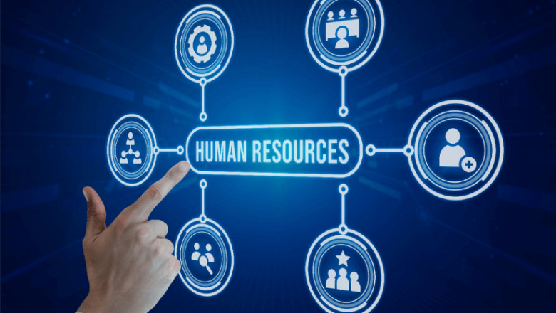 Why are effective HR services key to a successful EOR team?
